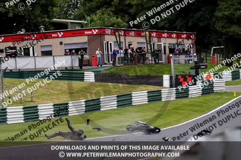 cadwell no limits trackday;cadwell park;cadwell park photographs;cadwell trackday photographs;enduro digital images;event digital images;eventdigitalimages;no limits trackdays;peter wileman photography;racing digital images;trackday digital images;trackday photos